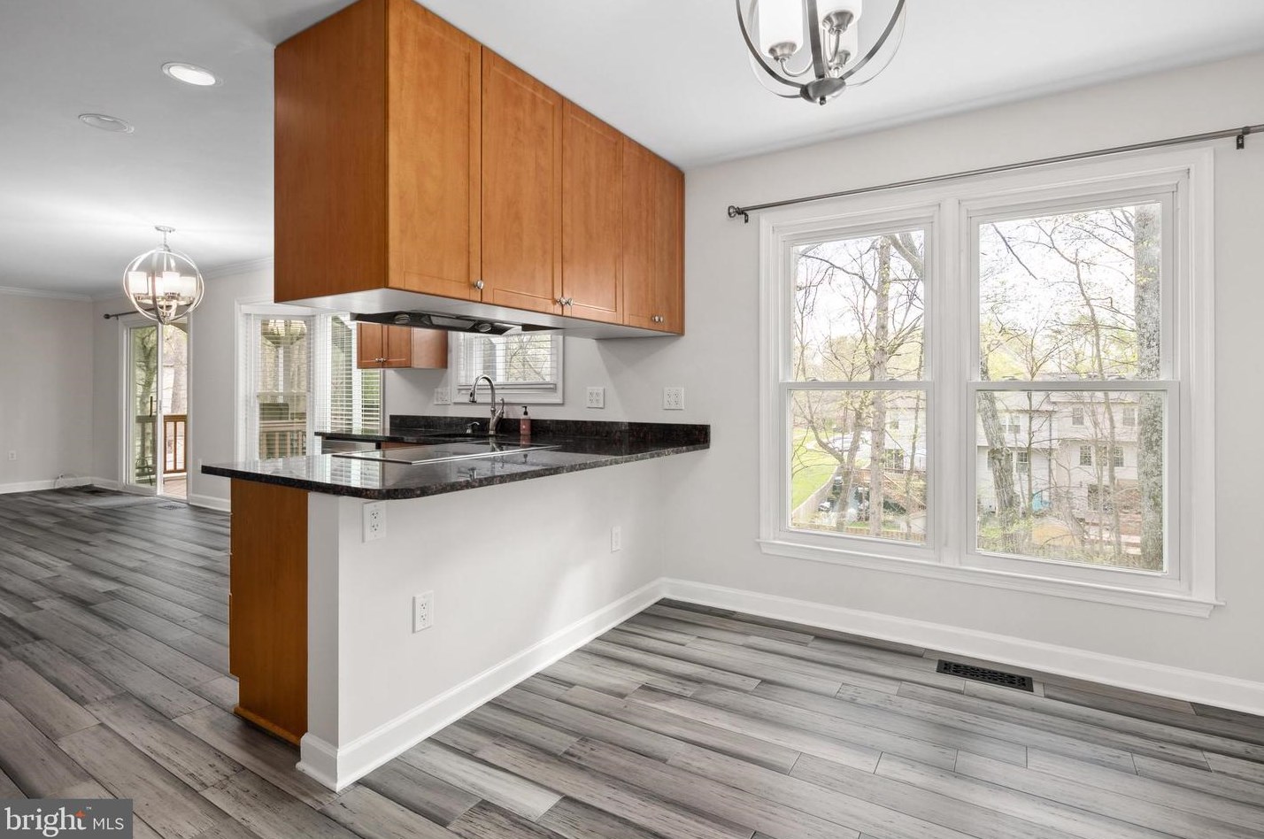 8304 Timber Brook Ln, Springfield VA  22153-2254 exterior