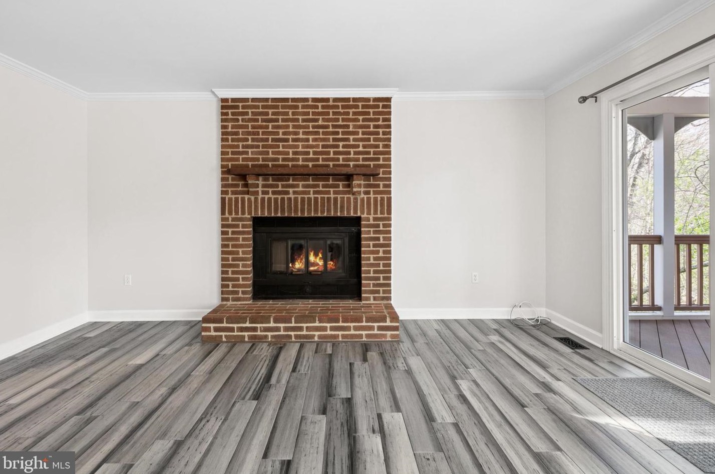 8304 Timber Brook Ln, Springfield VA  22153-2254 exterior