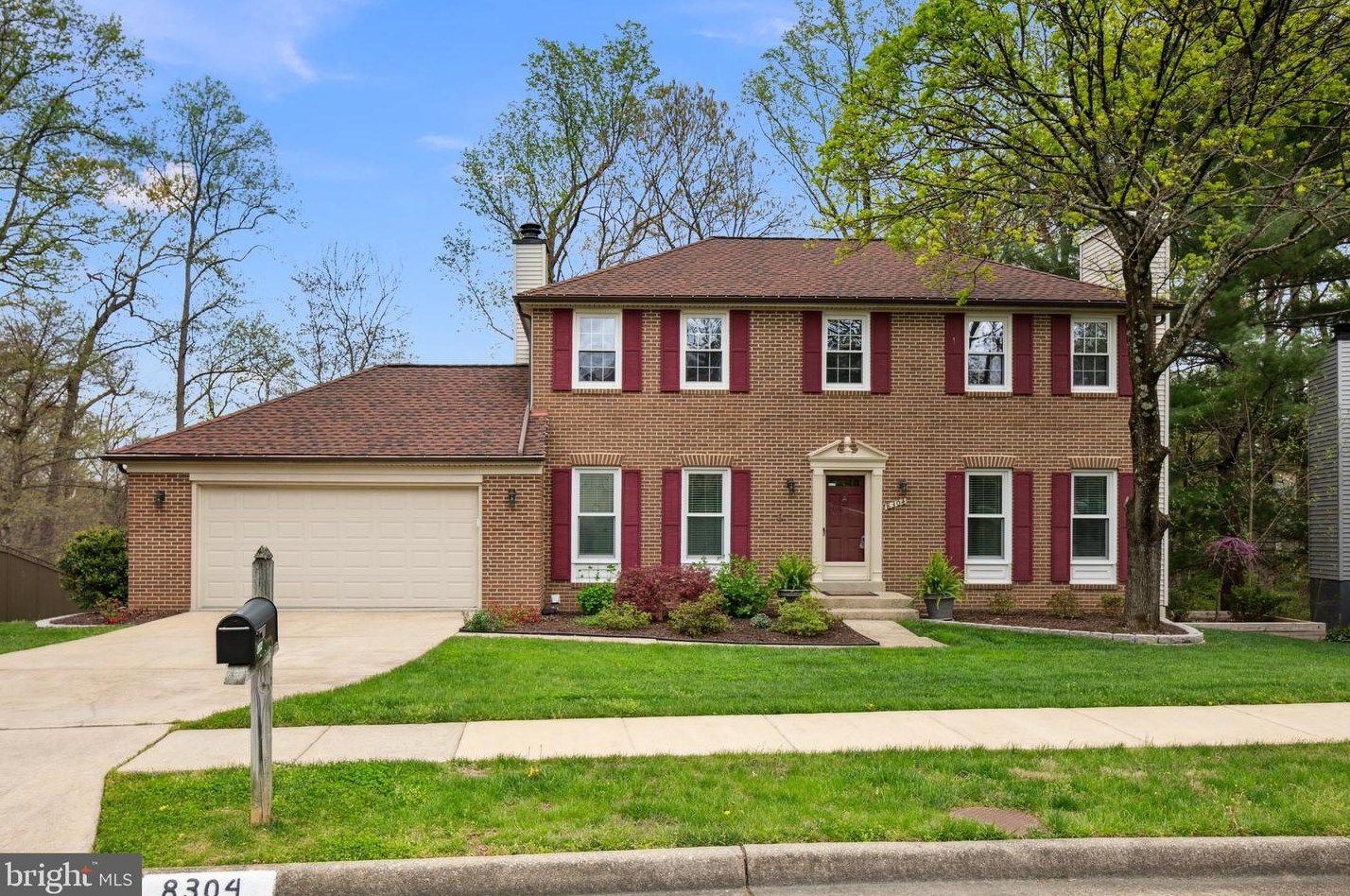 8304 Timber Brook Ln, Springfield VA  22153-2254 exterior