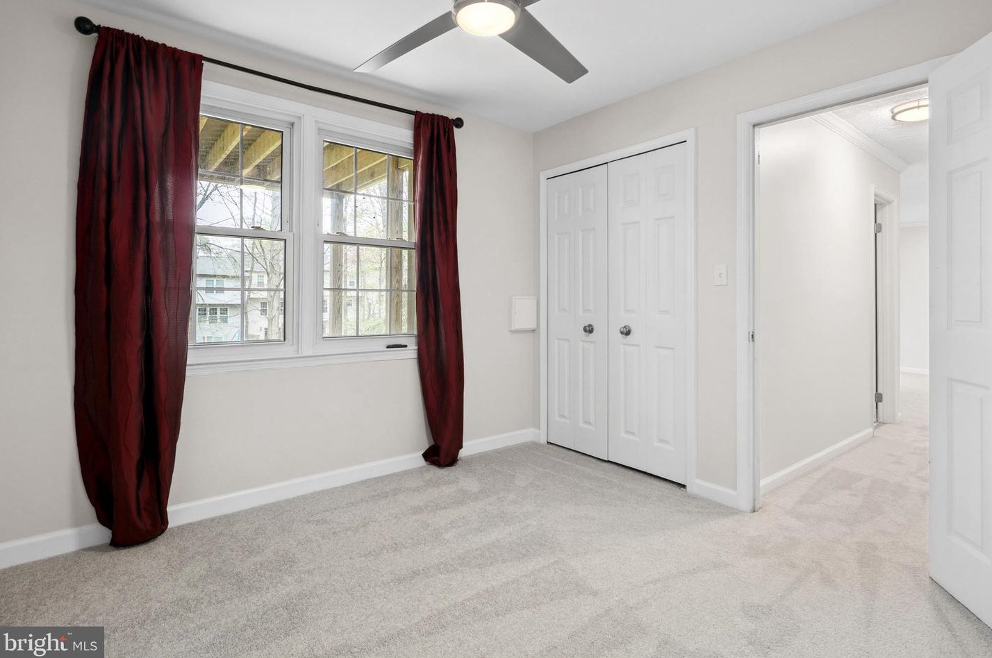 8304 Timber Brook Ln, Springfield VA  22153-2254 exterior