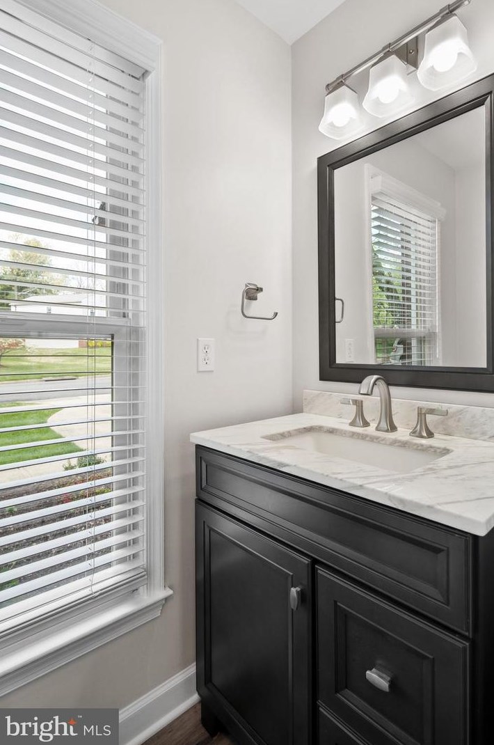 8304 Timber Brook Ln, Springfield VA  22153-2254 exterior