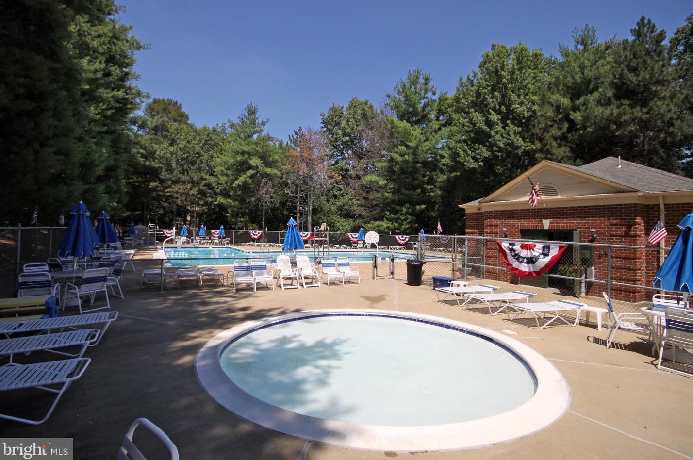 5120 Swift Ct, Fairfax VA  22032-2443 exterior