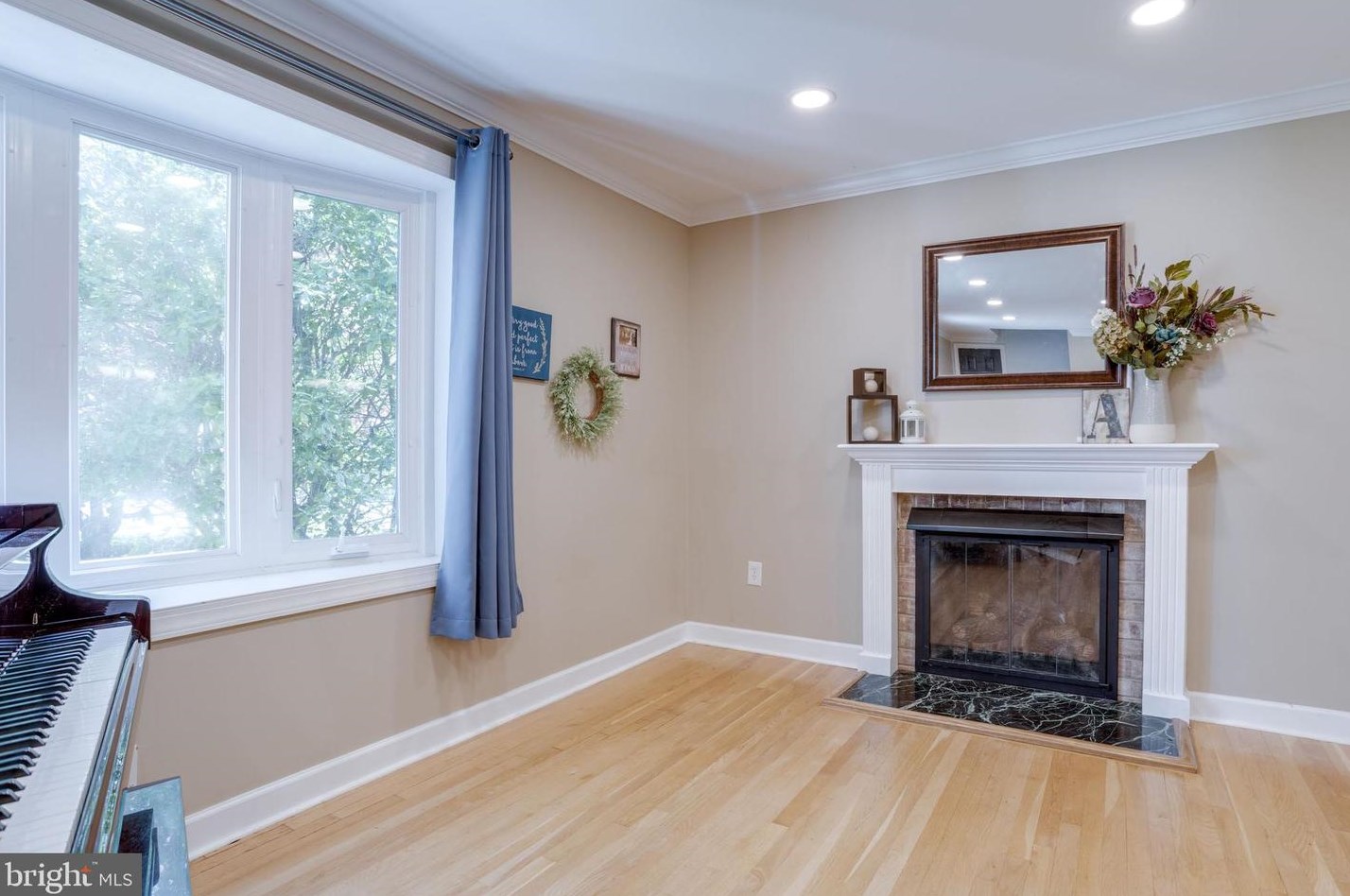 5120 Swift Ct, Fairfax VA  22032-2443 exterior