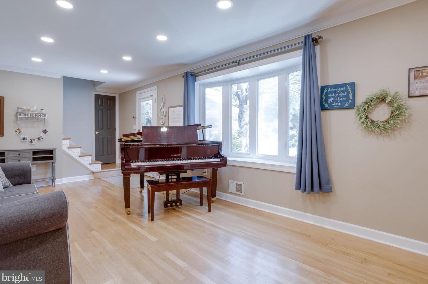 5120 Swift Ct, Fairfax, VA 22032