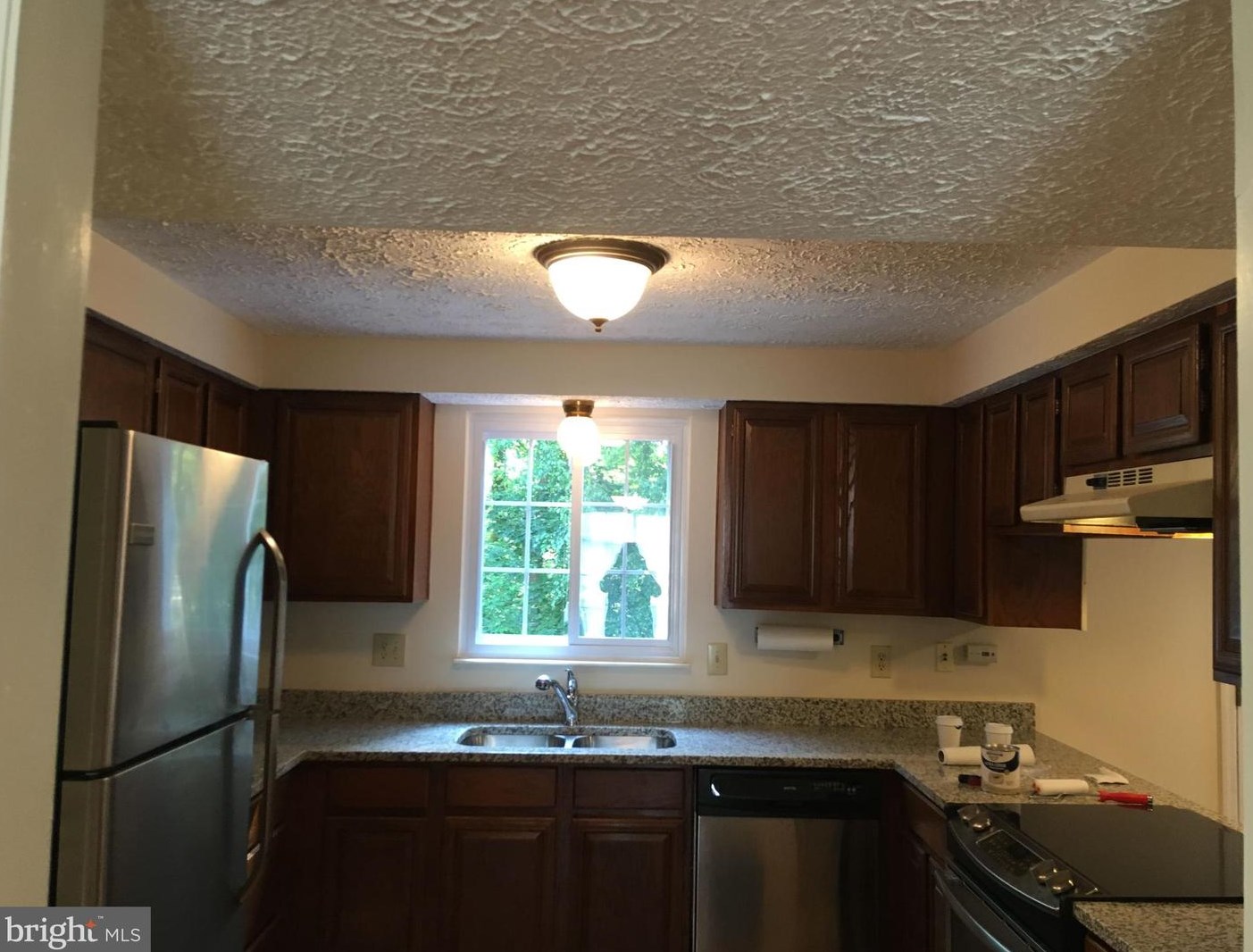 10819 Verde Vista Dr, Fairfax, VA 22030-4439