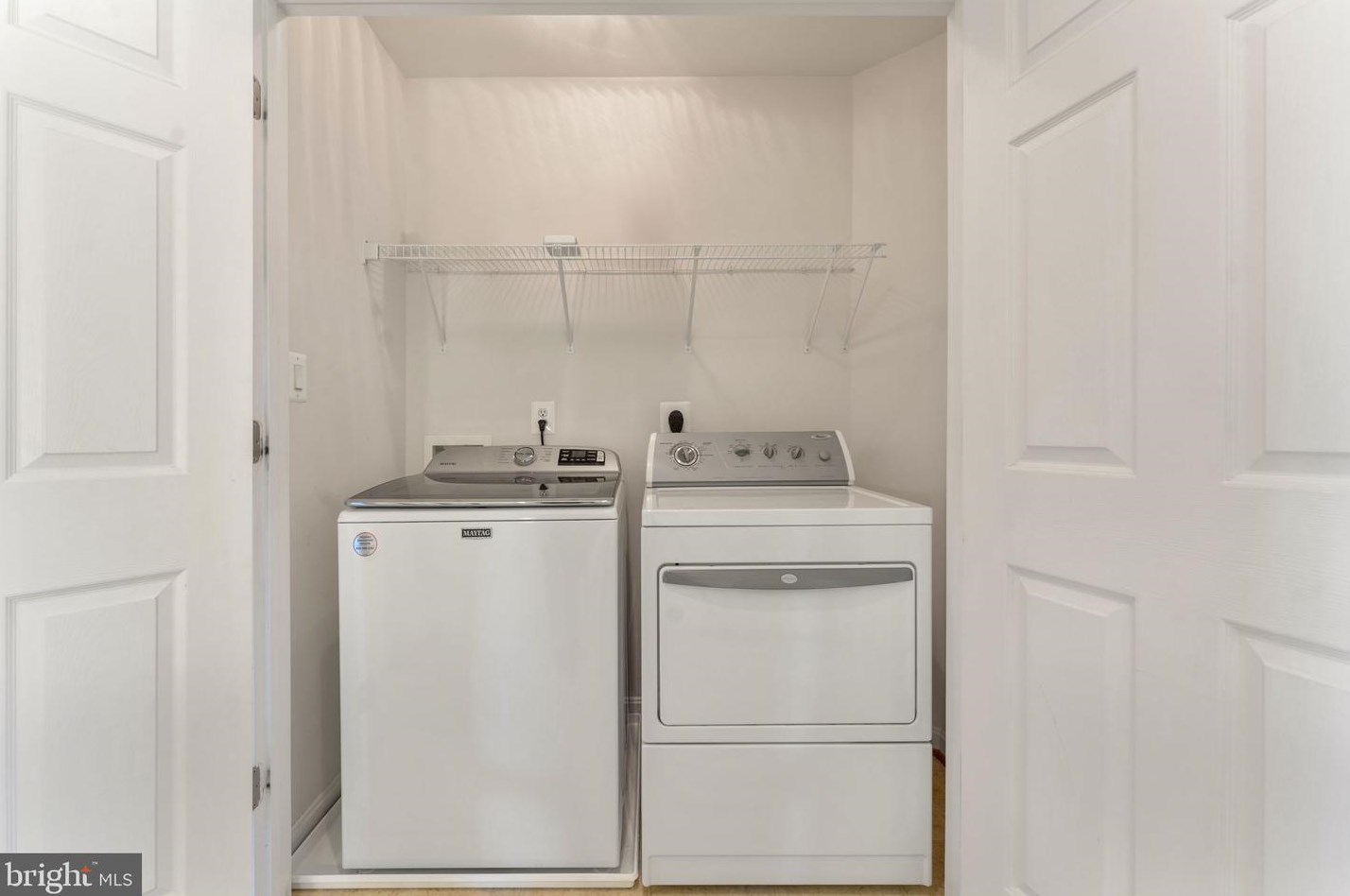 9127 Furey Rd, Lorton VA  22079-2966 exterior