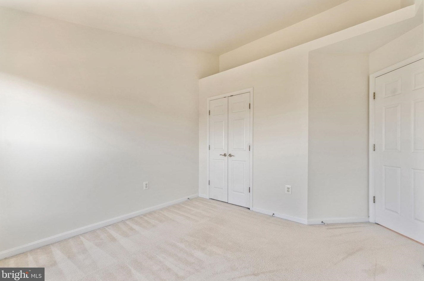 9127 Furey Rd, Lorton VA  22079-2966 exterior