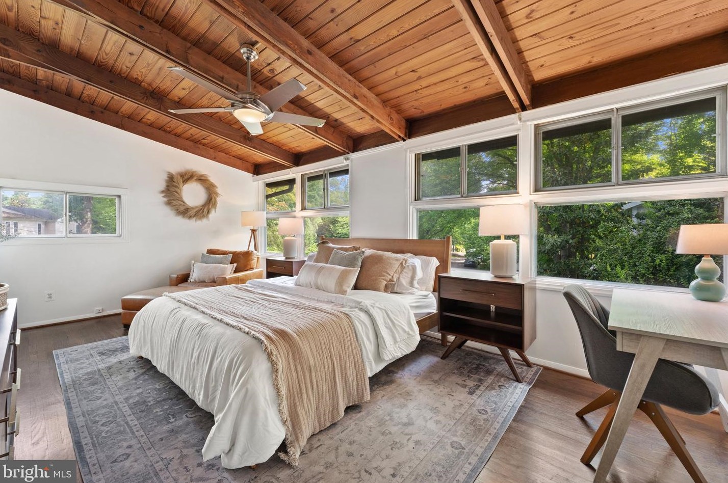 7909 Sycamore Dr, Falls Church VA  22042-3330 exterior