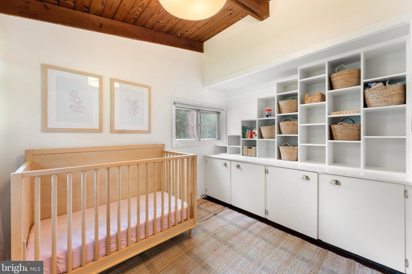 7909 Sycamore Dr, Falls Church VA  22042-3330 exterior