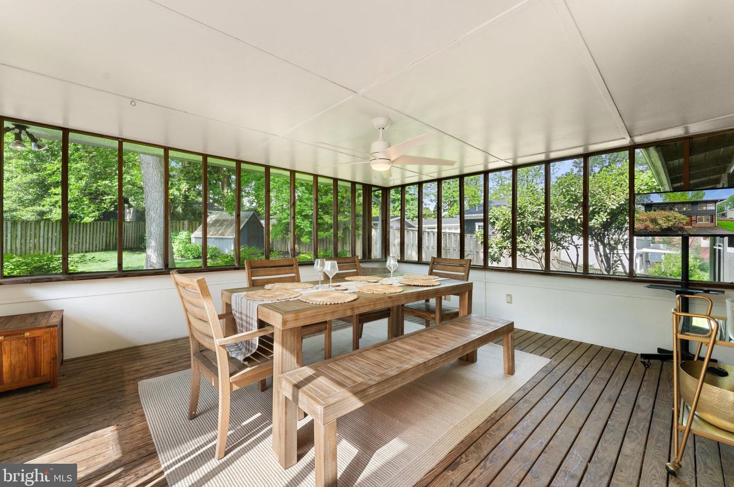 7909 Sycamore Dr, Falls Church VA  22042-3330 exterior