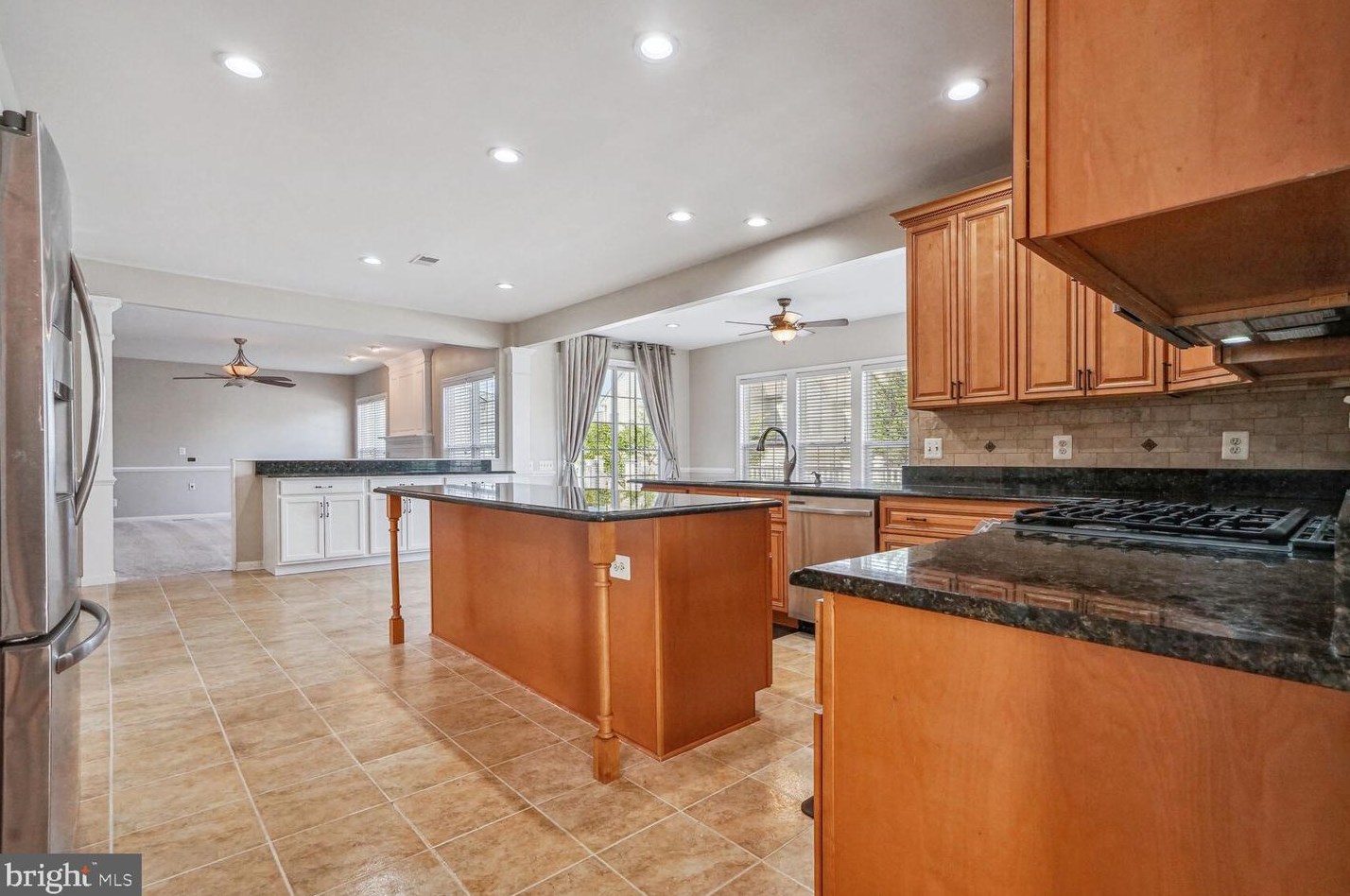 8148 American Holly Rd, Lorton VA  22079-5612 exterior