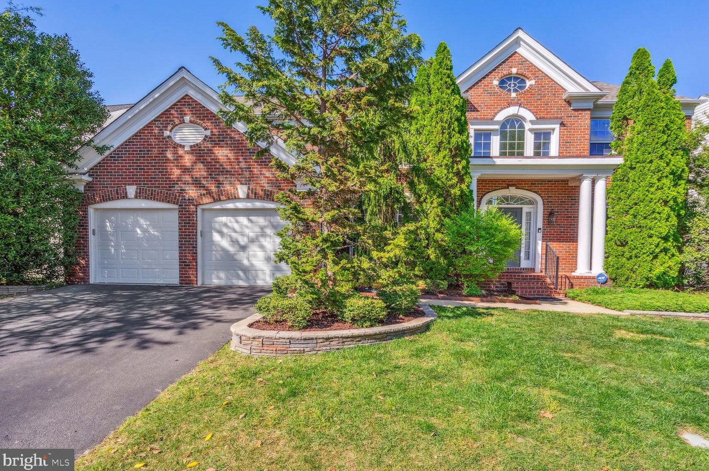8148 American Holly Rd, Lorton, VA 22079