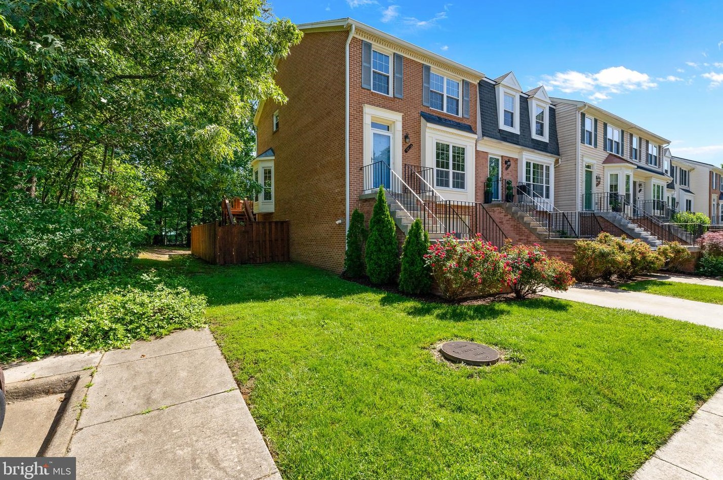 8612 Rocky Gap Ct, Lorton, VA 22079-3084