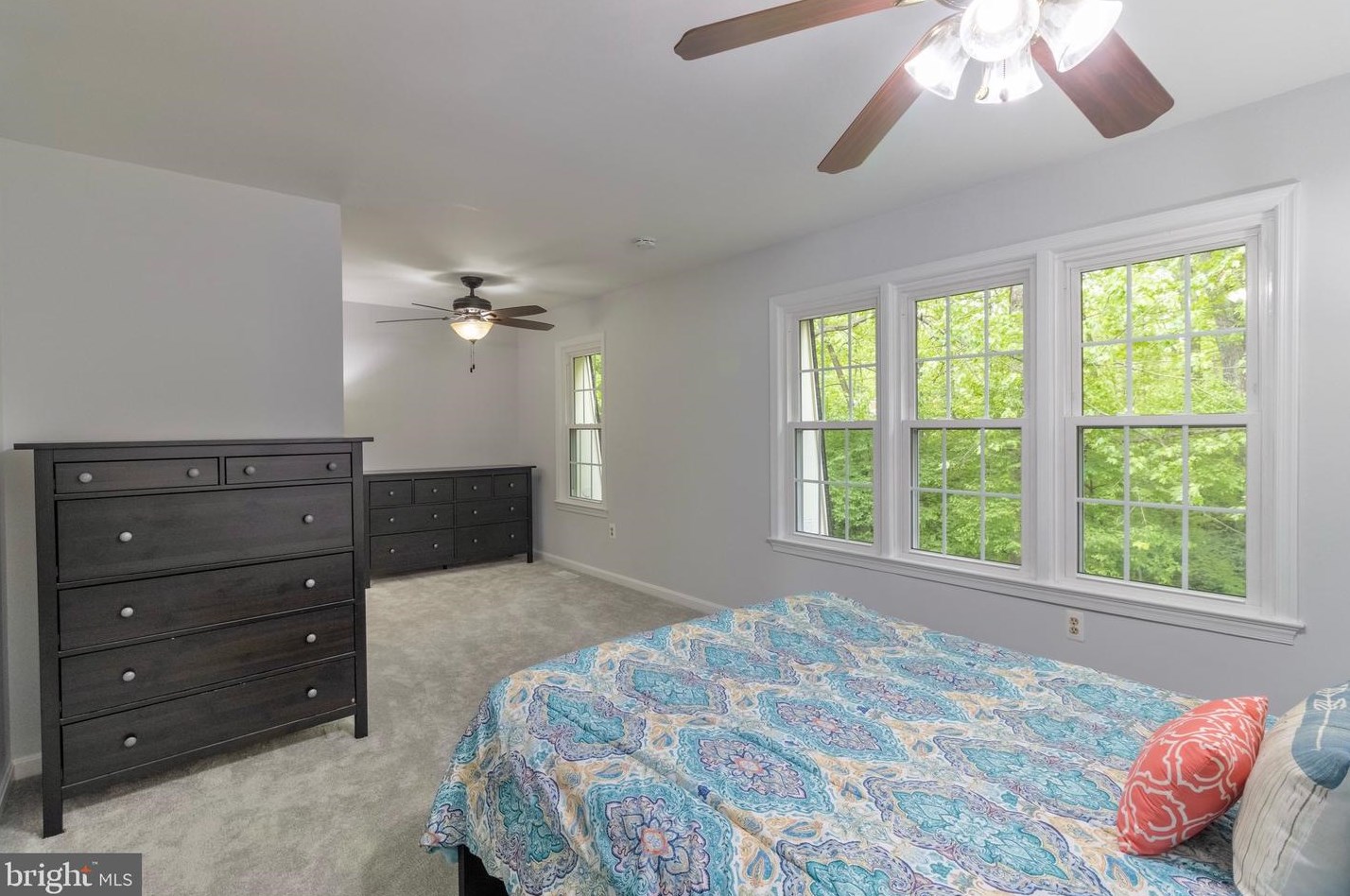 9058 Rosewall Ct, Springfield VA  22152-2122 exterior