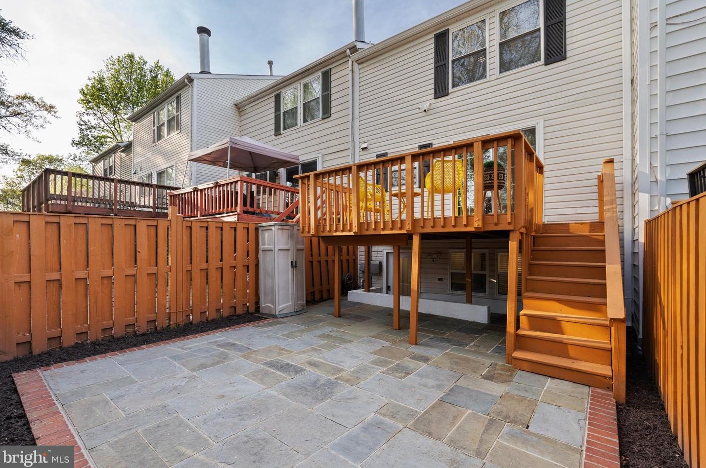 14605 Olde Kent Rd, Centreville VA  20120-2849 exterior