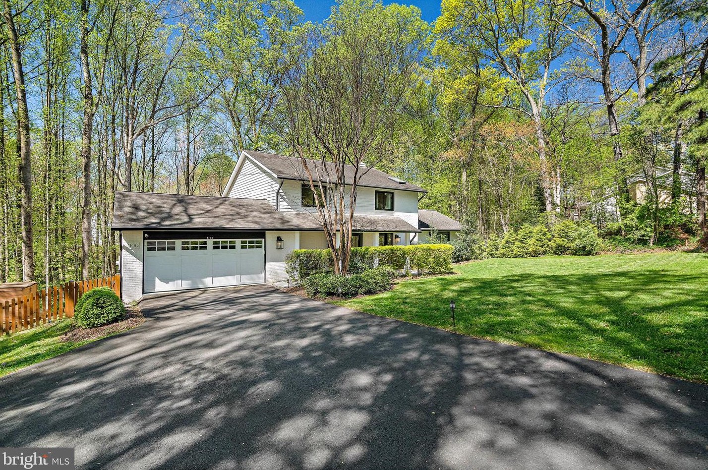 1100 Pensive Ln, Great Falls, VA 22066