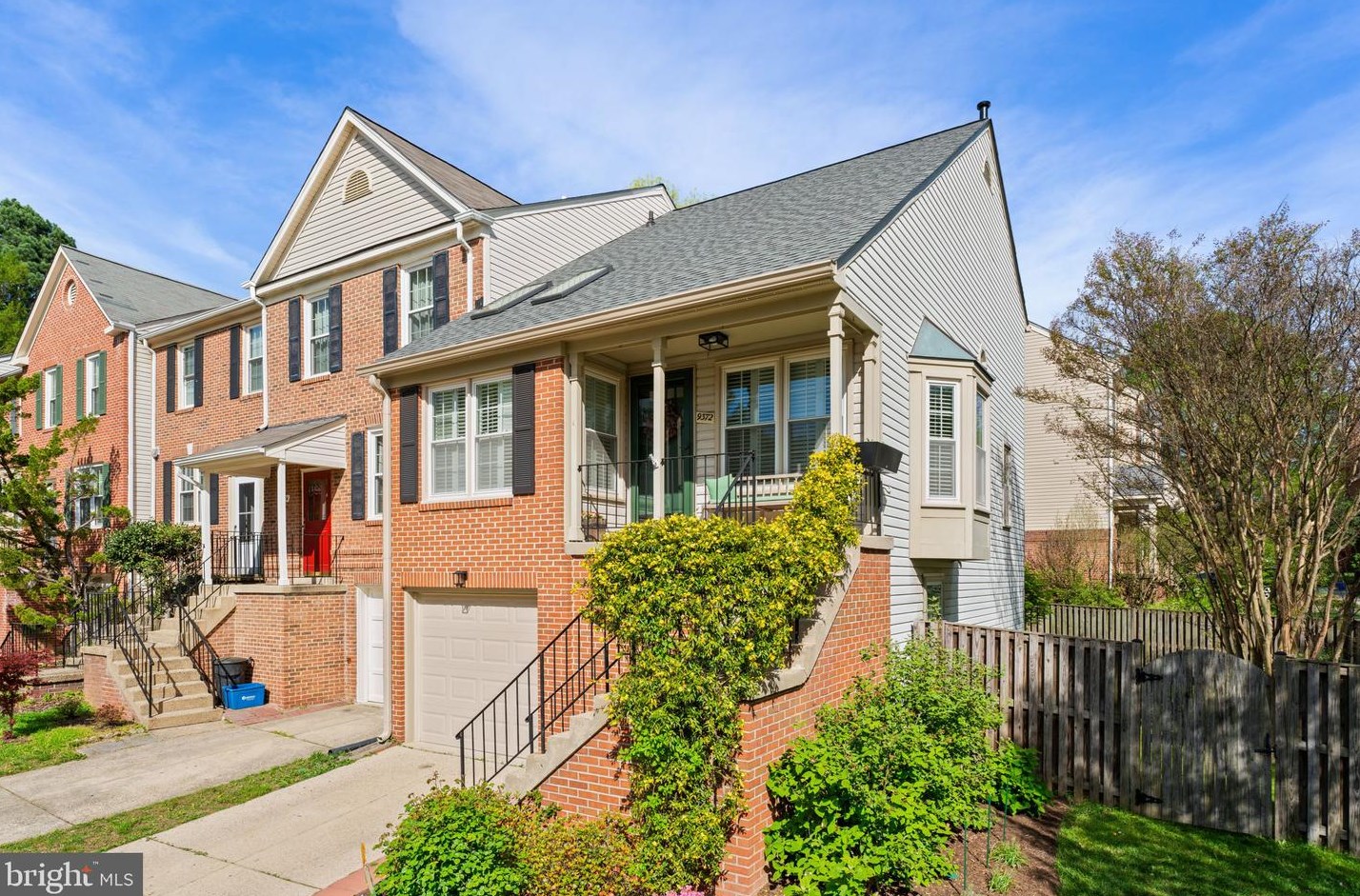 9372 Peter Roy Ct, Springfield VA  22015-4249 exterior