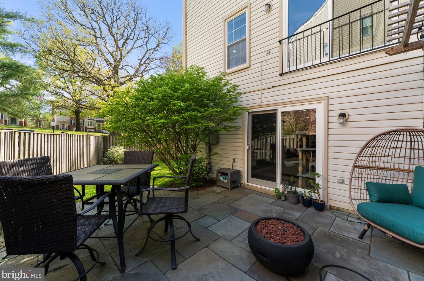 9372 Peter Roy Ct, Springfield VA  22015-4249 exterior