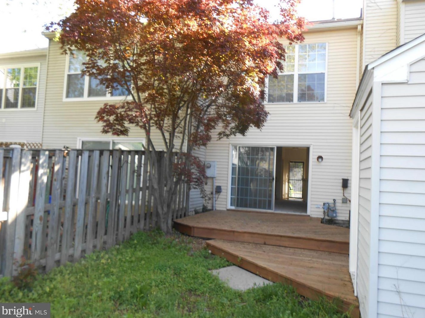 3713 Hampton Ct, Alexandria, VA 22306