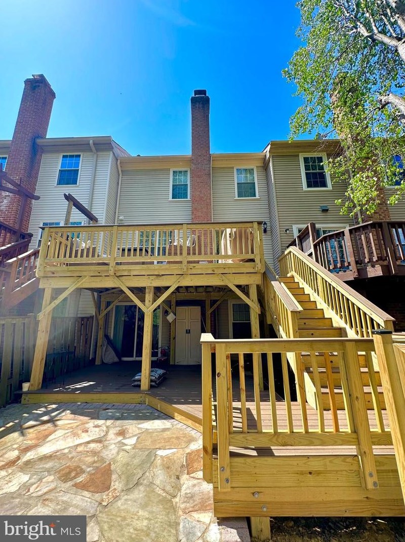 7740 Asterella Ct, Springfield VA  22152-3141 exterior