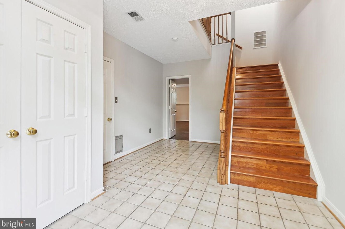 4024 Rosemeade Dr, Fairfax, VA 22033