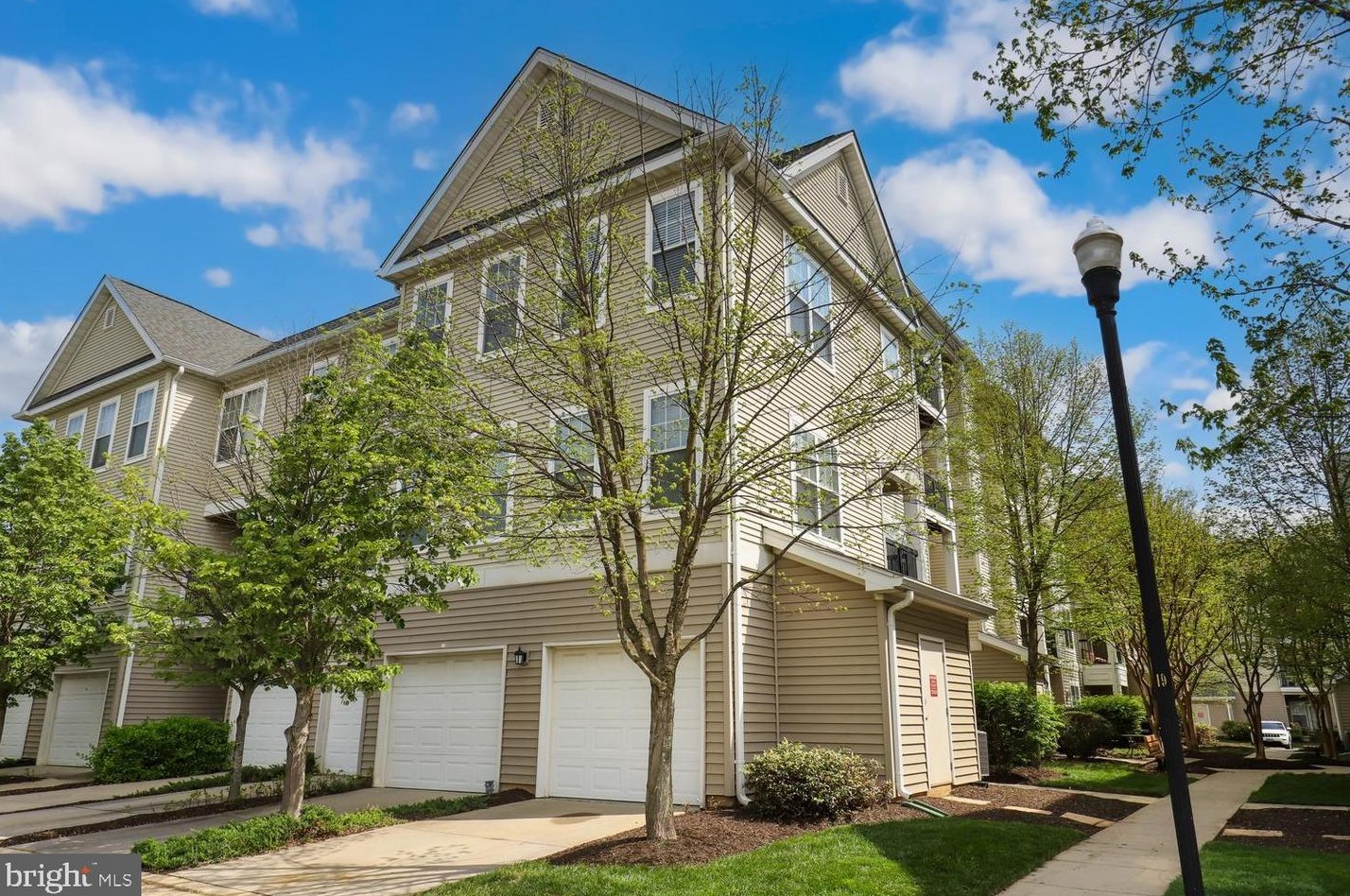 5150 Brittney Elyse Cir #t, Centreville, VA 20120