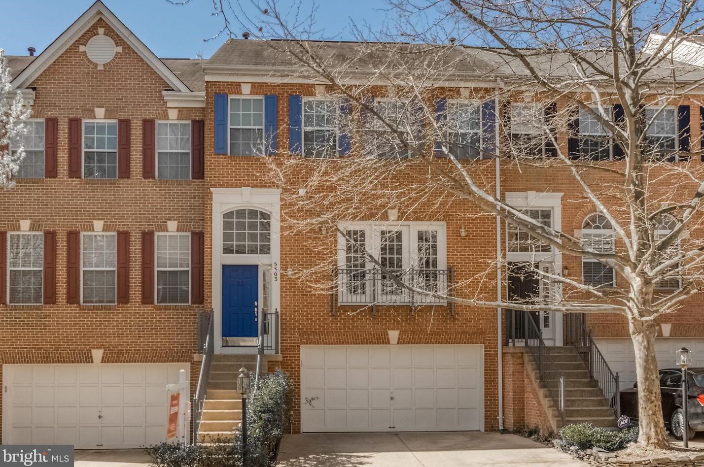 5303 Jesmond St, Alexandria, VA 22315-5564