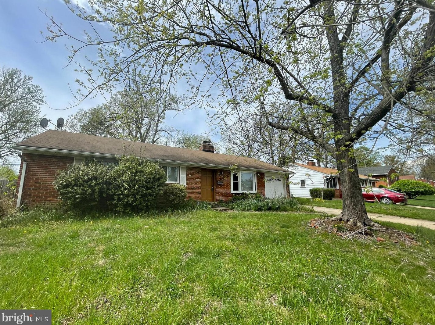 6210 Hibbling Ave, Springfield VA  22150-3330 exterior