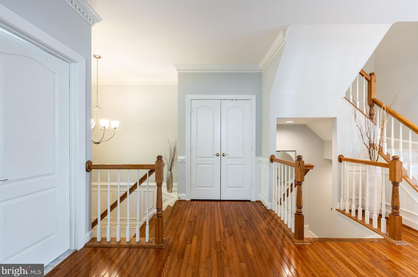 4020 Rosemeade Dr, Fairfax VA  22033-2872 exterior