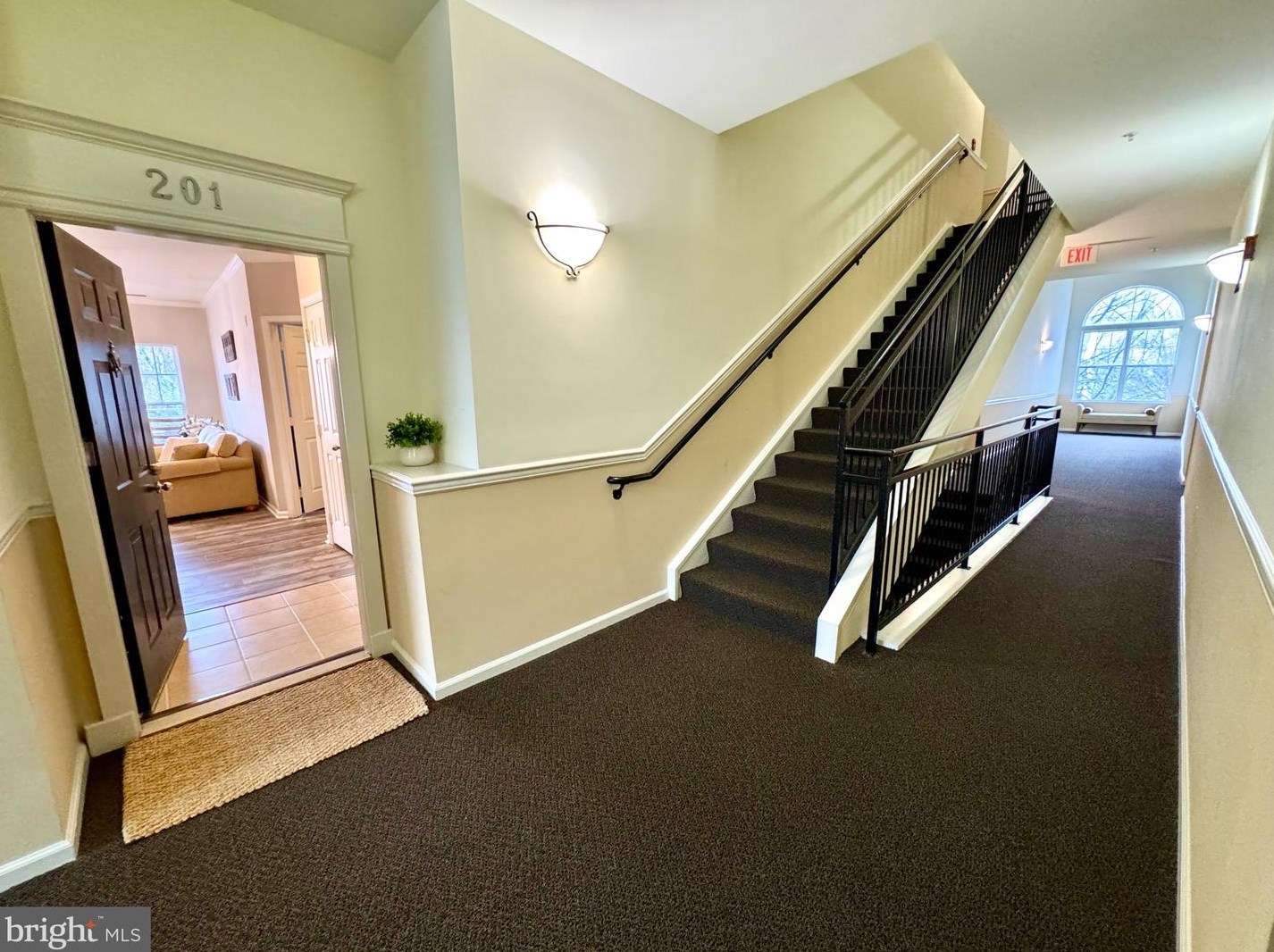 1515 North Point Dr #201, Herndon, VA 20194