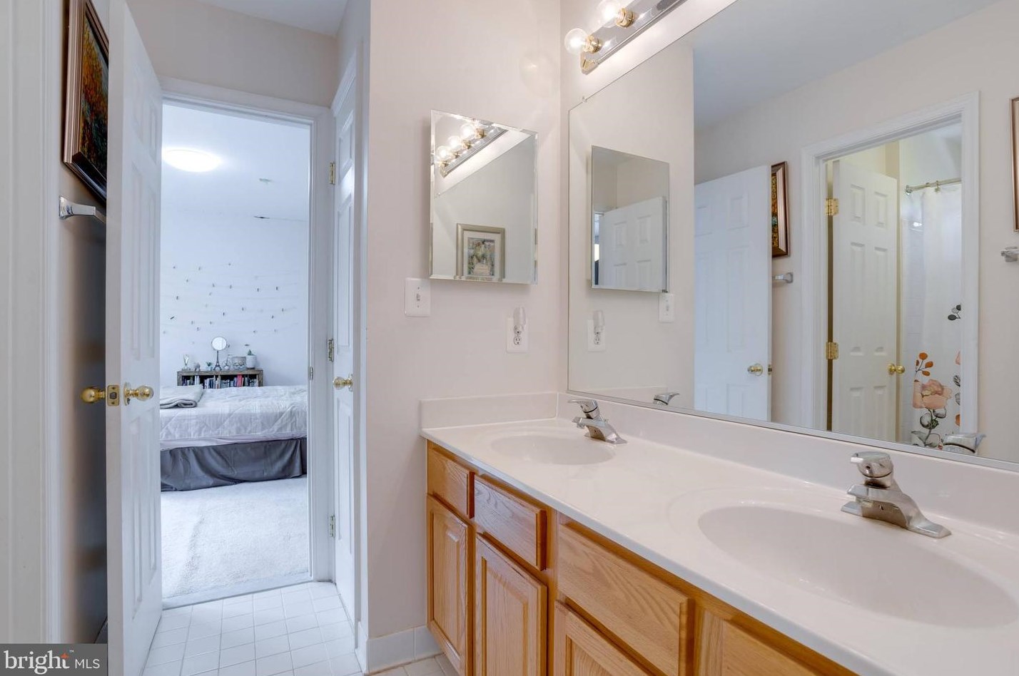 11931 Washington St, Fairfax VA  22030-5740 exterior