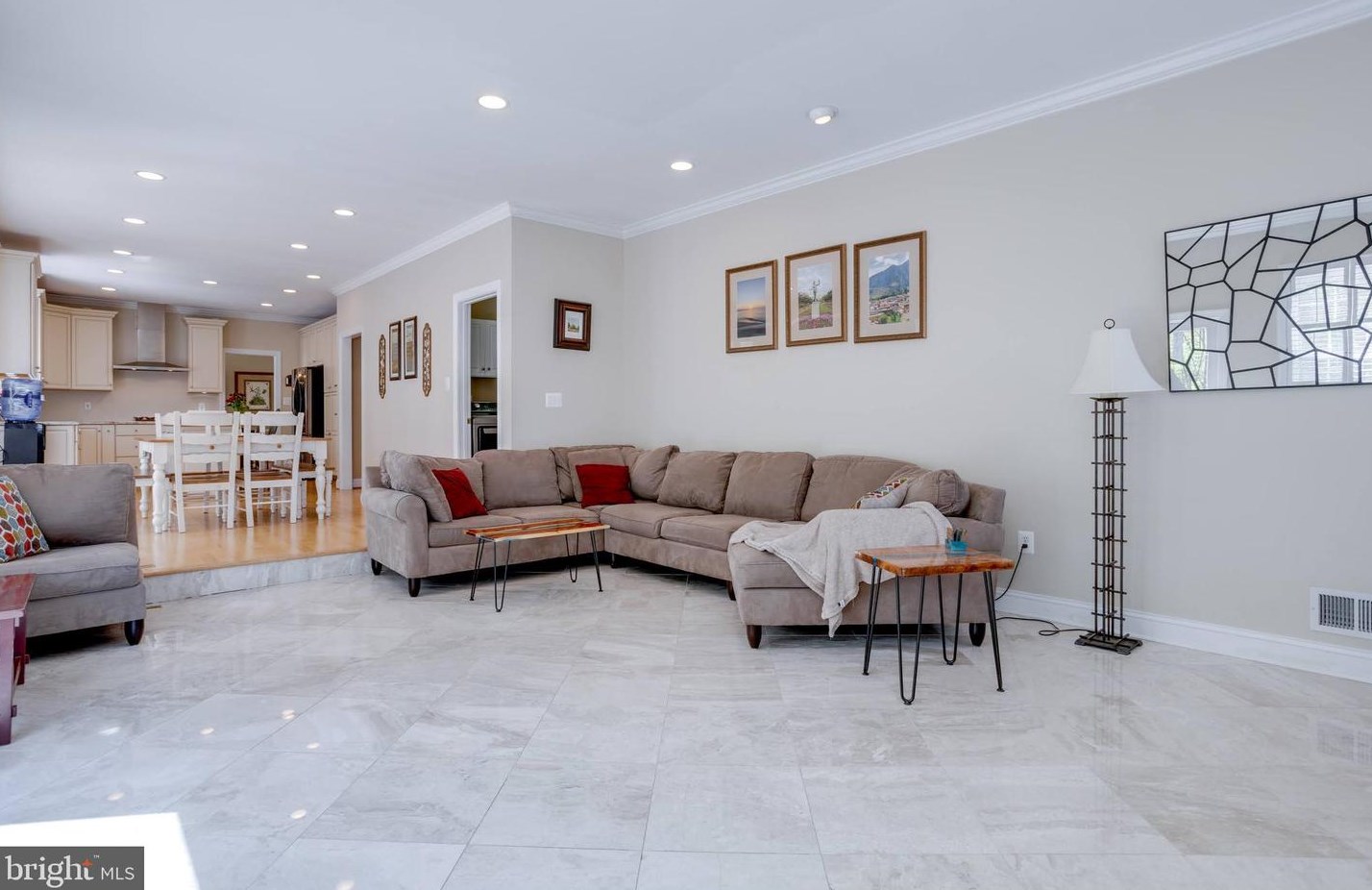 11931 Washington St, Fairfax VA  22030-5740 exterior