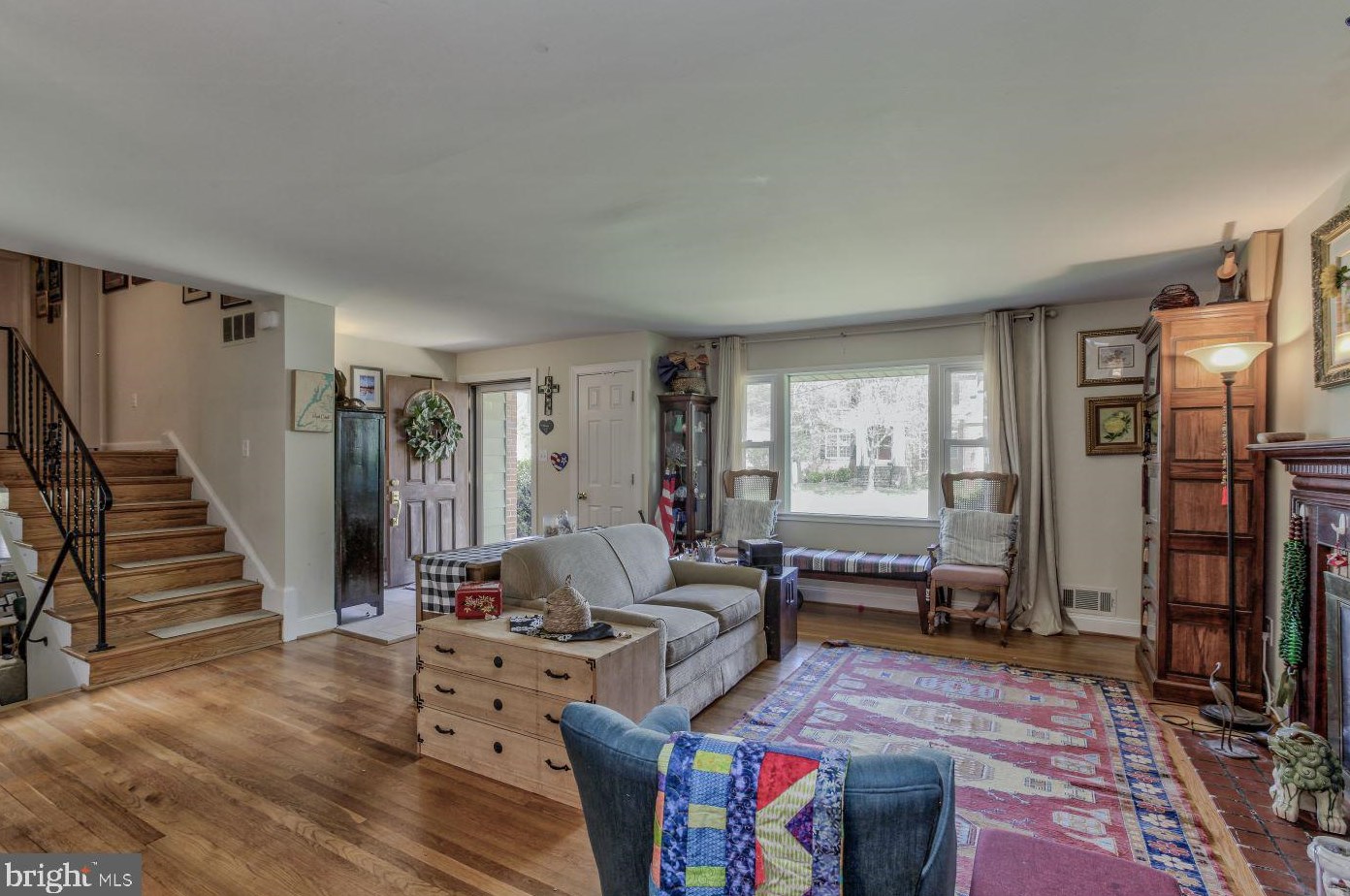 1108 Carper St, Mc Lean VA  22101-2108 exterior