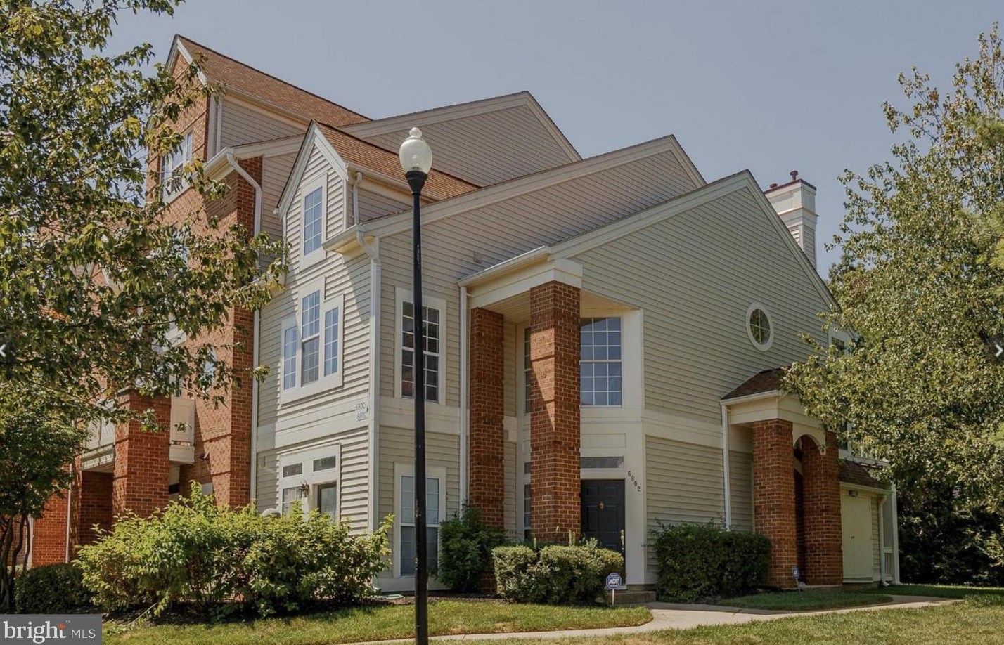 6802 Brindle Heath Way, Alexandria, VA