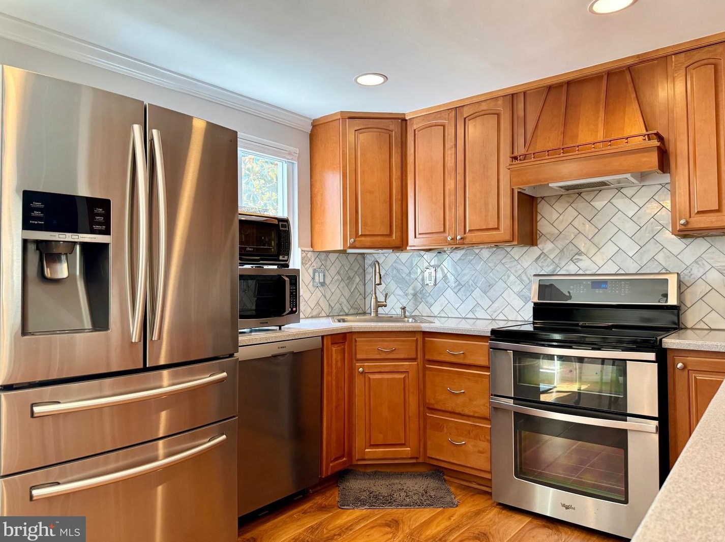 12788 Bradwell Rd, Herndon, VA 20171