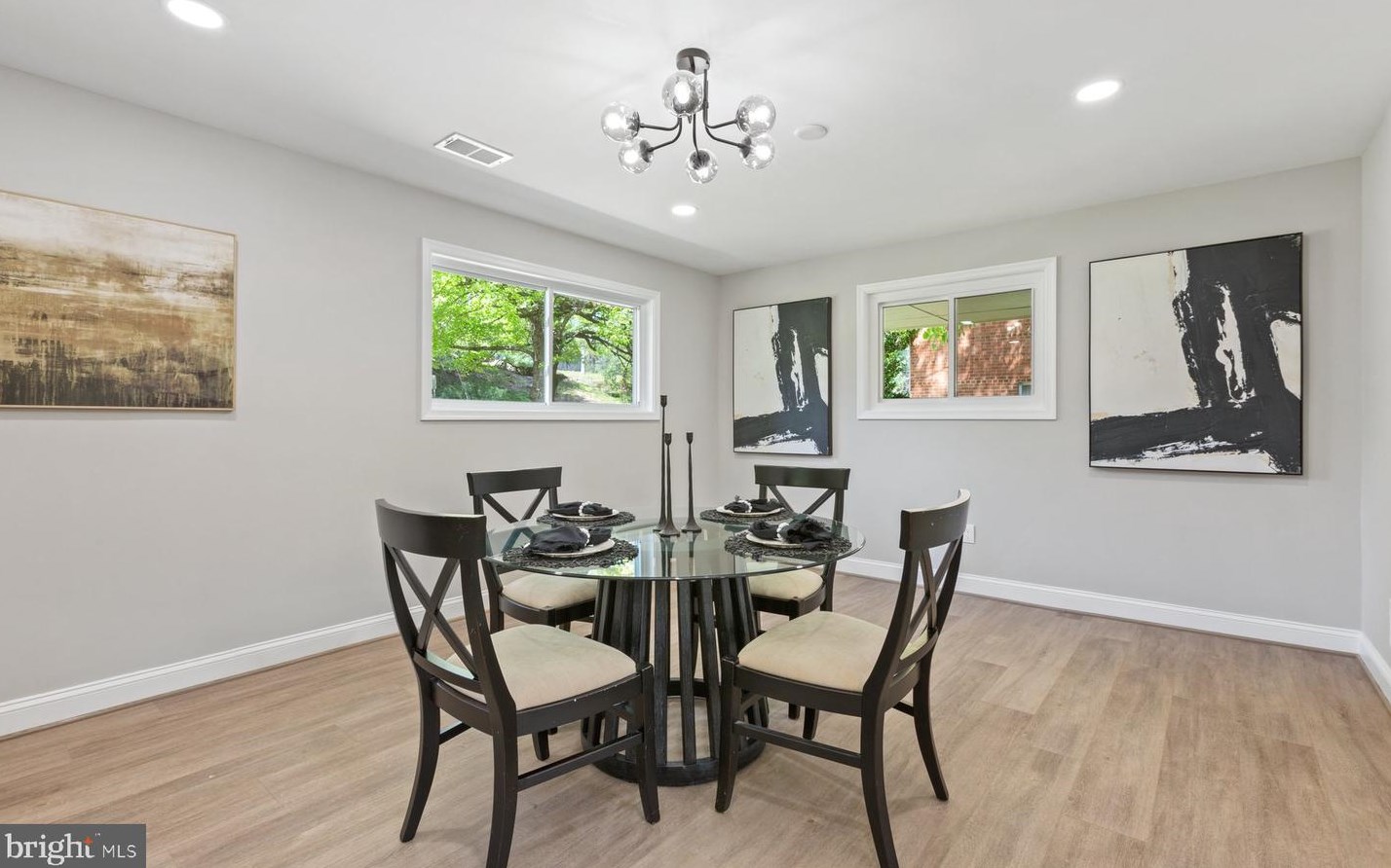 3331 Mansfield Rd, Falls Church VA  22041-1709 exterior