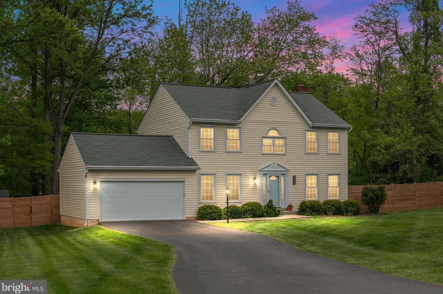 10708 Averett Dr, Fairfax, VA 22039