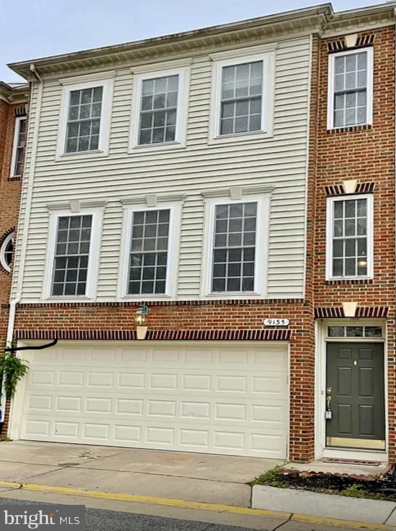 9135 Silvershadow Ct, Lorton, VA 22079-5207