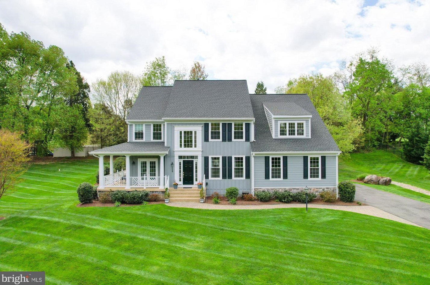 2791 Dylan Schar Ct, Herndon, VA 20171