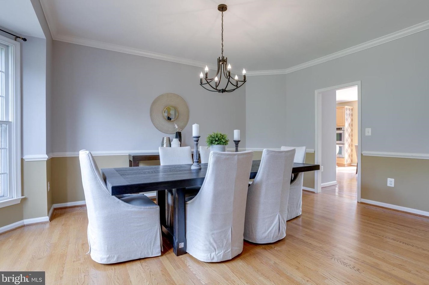 5193 Ox Rd, Fairfax VA  22030-4515 exterior