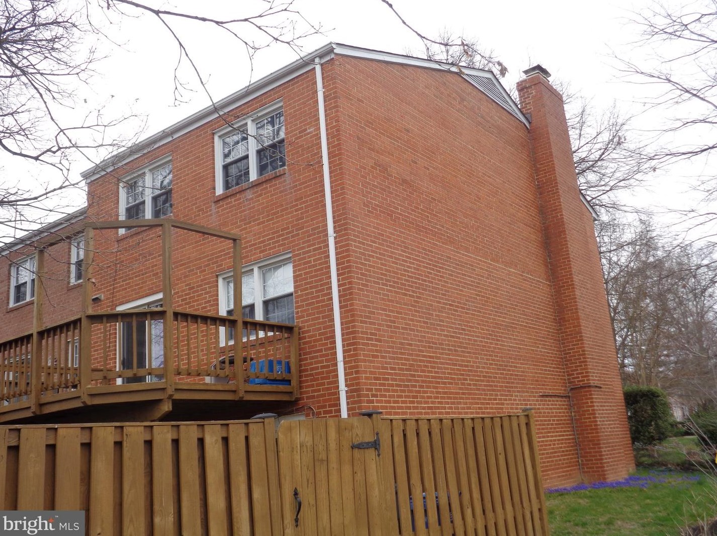 3328 Spring Ln, Falls Church, VA 22041-2610