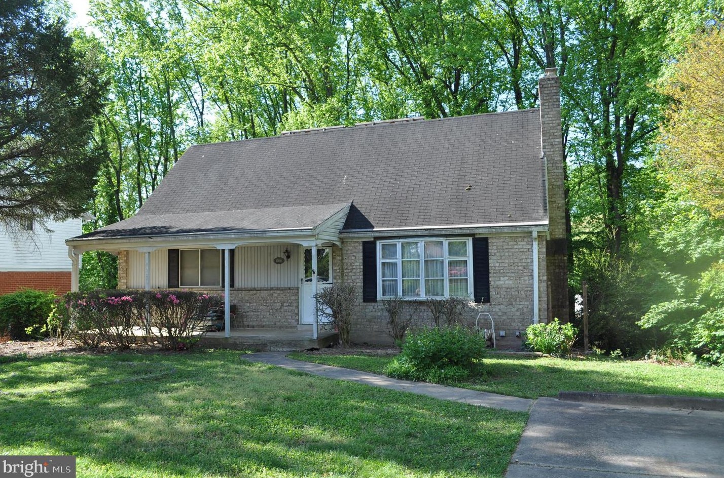 10181 Wavell Rd, Fairfax, VA 22032-2337
