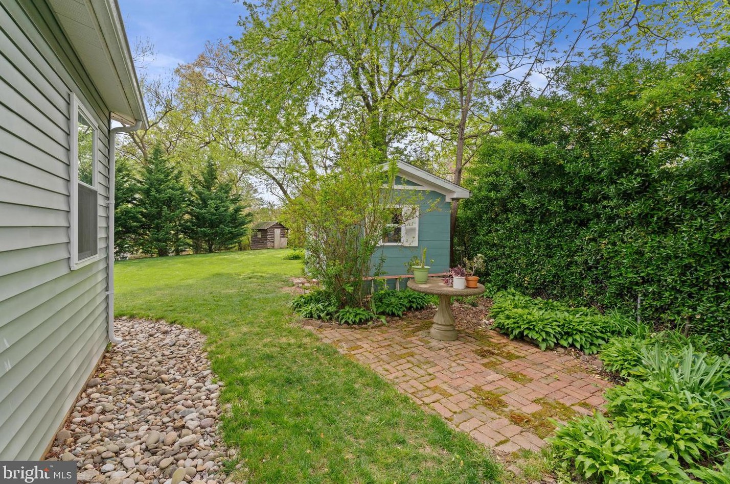 6809 Gouthier Rd, Falls Church VA  22042-2708 exterior
