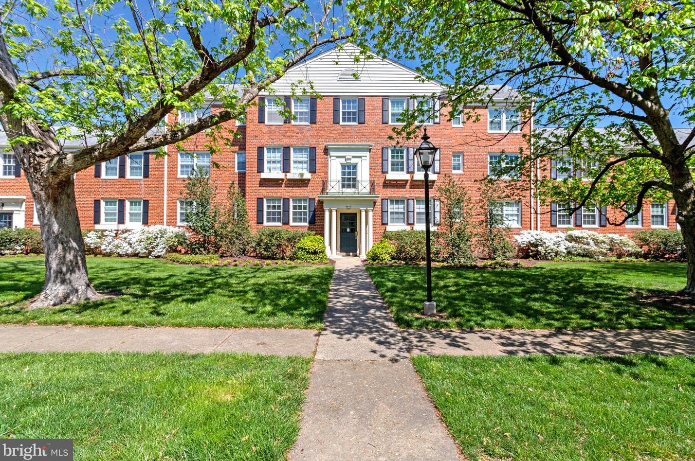 6619 10th St, Alexandria, VA 22307-6619