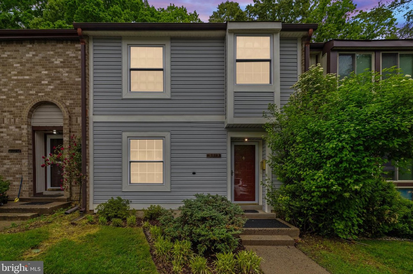 6073 Hollow Hill Ln, Springfield, VA 22152