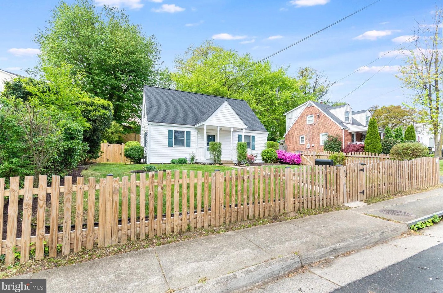 2419 Fairhaven Ave, Alexandria, VA 22303-2301