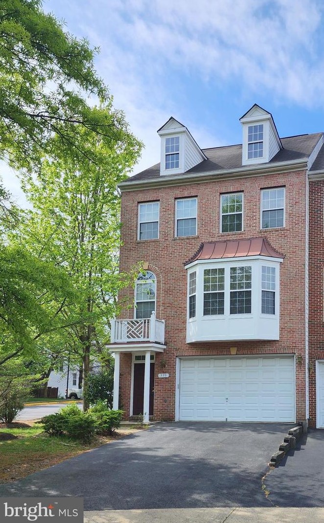 13991 Sawteeth Way, Centreville, VA 20121
