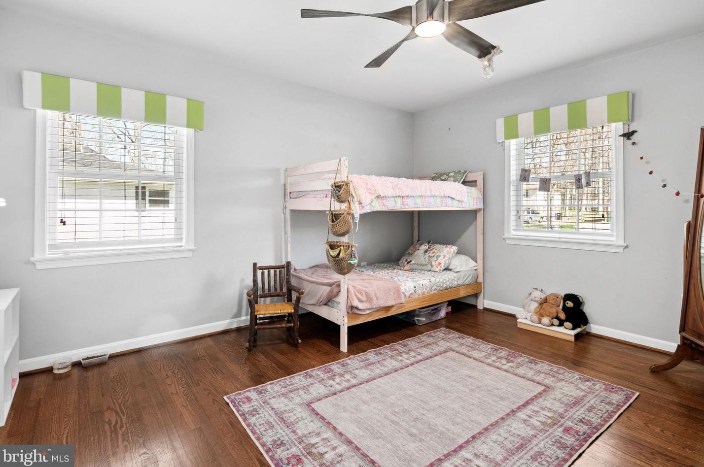 4413 Dolphin Ln, Alexandria VA  22309-3107 exterior