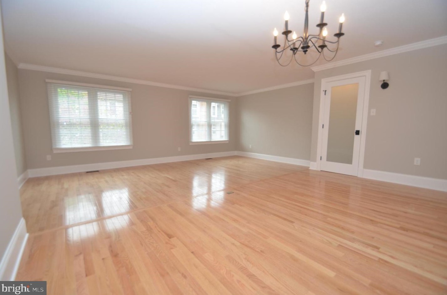 7765 Shootingstar Dr, Springfield VA  22152-3105 exterior