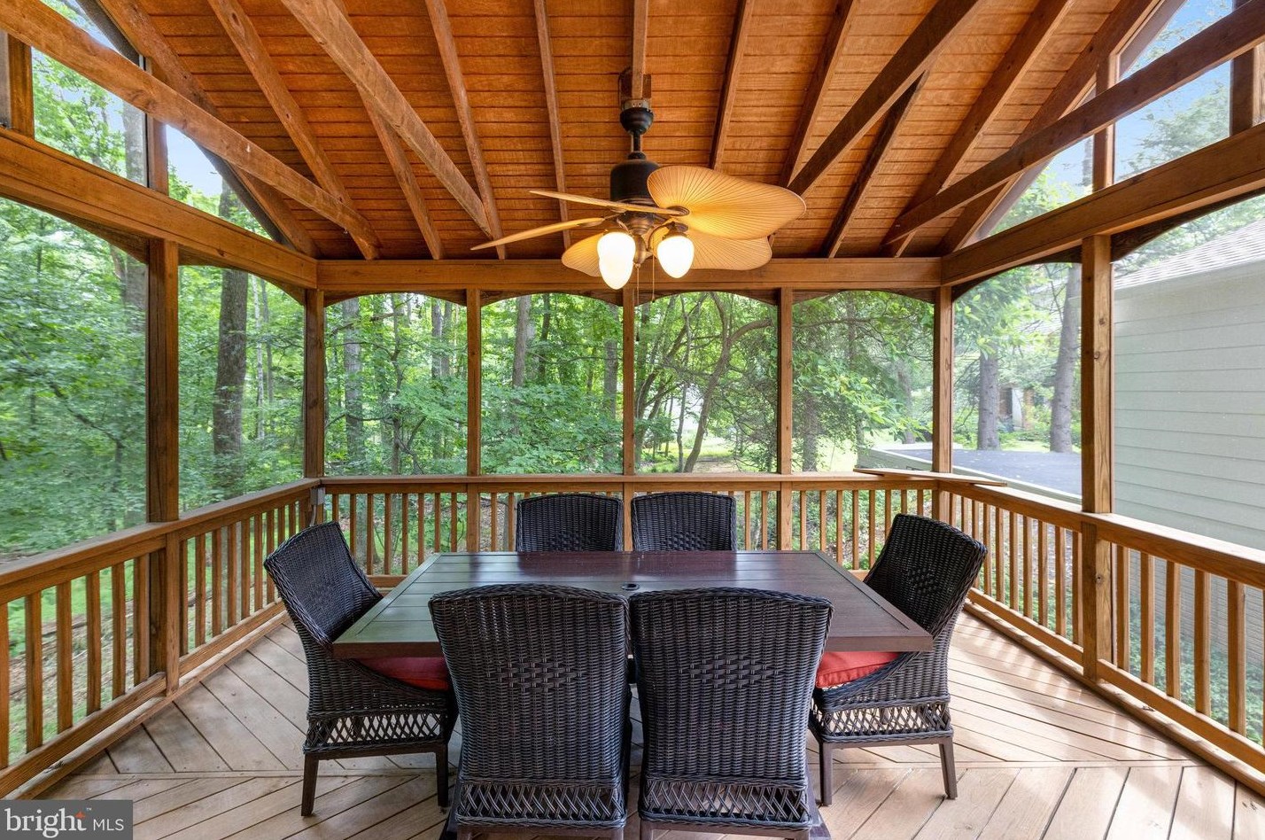 11156 Conestoga Ct, Vienna, VA 22124